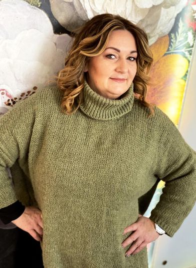 Sandra Knauder